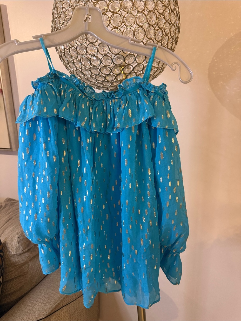Lilly Pulitzer Turquoise Off-Shoulder Ruffle Top with Metallic Dot Accents XS - Picture 4 of 6